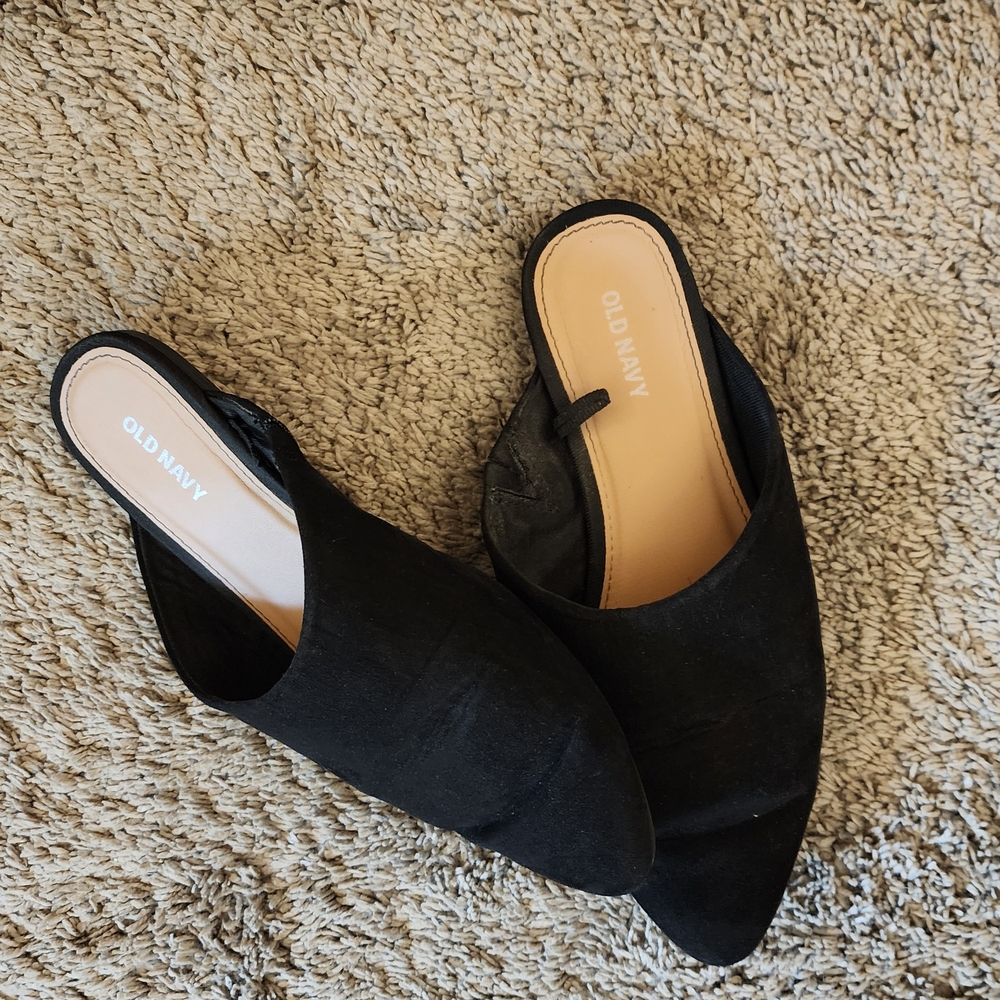 Old Navy Women's Black Suede Mules